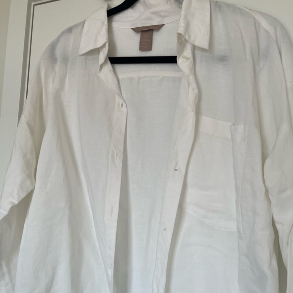 Oversized linen button up top - Picture 2 of 6